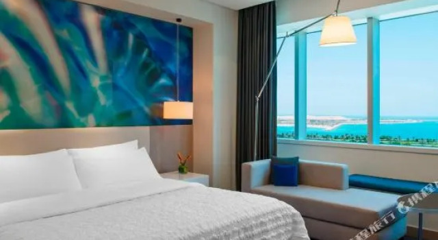 Двухместный номер Deluxe с видом на море Le Royal Meridien Abu Dhabi