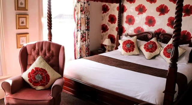 Trafalgar Guest House, Book Pension Hoteller i Fareham med parkering, Parkering