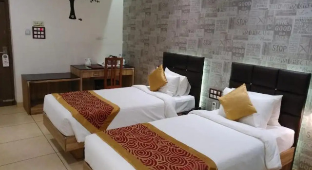 Hotel Merlin International, Забронировать Отель Недорогие отели штата Кералы, недорого