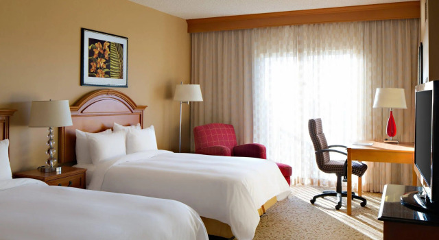 Четырёхместный номер Standard Fort Lauderdale Marriott Coral Springs Hotel & Convention Center