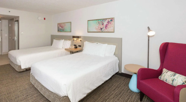 Четырёхместный номер Standard Hilton Garden Inn Saint Augustine Beach