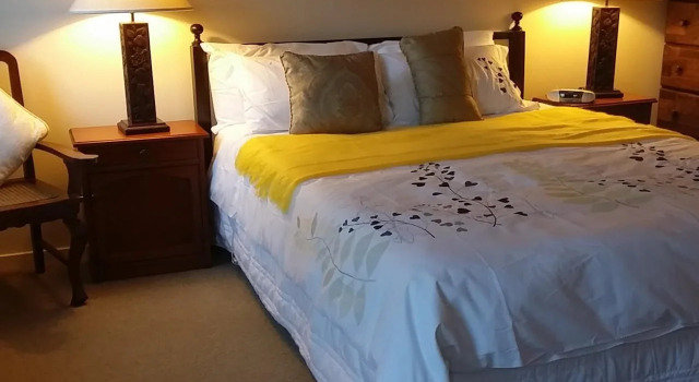Alpine Suites, Забронировать Отель Kelvin Heights 