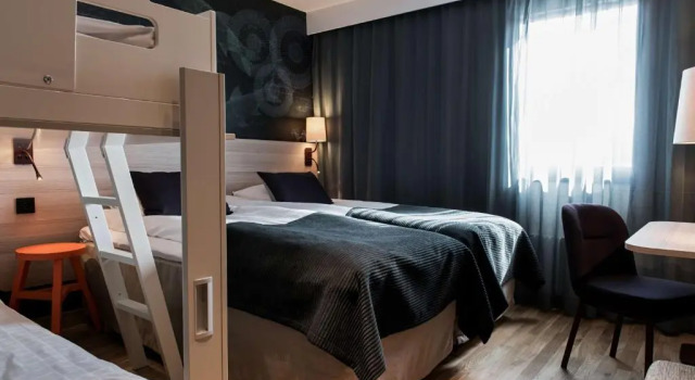 Четырёхместный номер Standard Scandic Täby