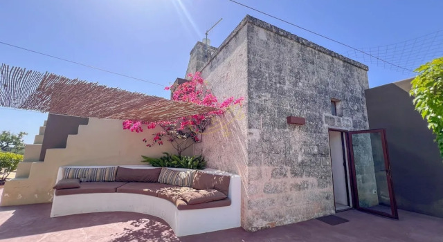 TD Torretta Macram Amid the Mediterranean Scrub, Buchen Sie Villa Fasano Region Fasano