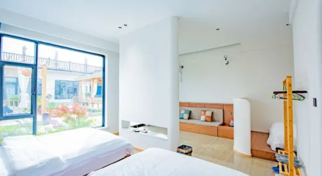 Qiangu Road · Secret Land | Moment · View · Design Boutique Stay (Tekes Bagua City), Prenota Boutique Tekes Xinjiang