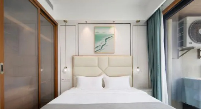 Люкс Yashe Hotel (Nanshan Tourism Scenic Area Yazhouwan Technology City Branch)