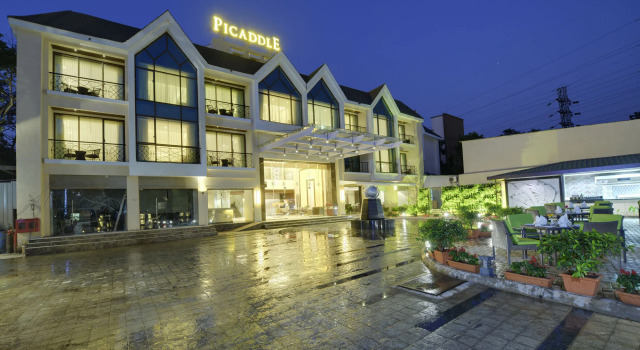 Meritas Picaddle Resort Lonavala, Забронировать Курортный отель Лонавала штат Махараштра