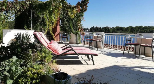Студия Shell Bay Apartments