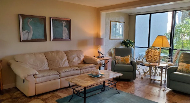 Midnight Cove Ii 811f - Gem On The Bay! 2 Bedroom Condo