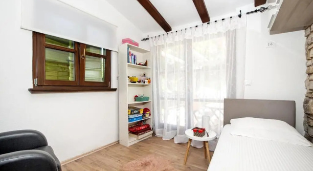 House Tamara 2041