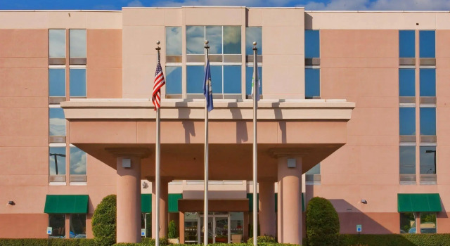 Clarion Pointe Hopkinsville near The Bruce Convention Center, Buchen Sie Hotel Hopkinsville Kentucky