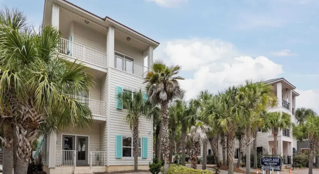 Gulfside Oasis by Avantstay Steps to Beach w/ Bbq, Pool & Video Arcade MAX OCC 20, Rezerwuj Hotel Hotele w Emerald Coast z parkingiem, Parking