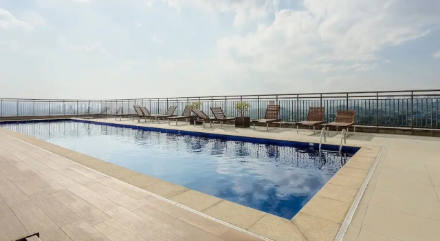 Апартаменты Apt w/ Gourmet Balcony 190m From the Metro Wal0714