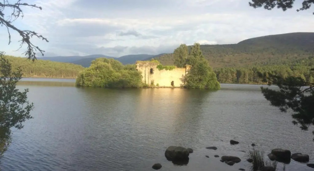 Коттедж Riverbank Lodge