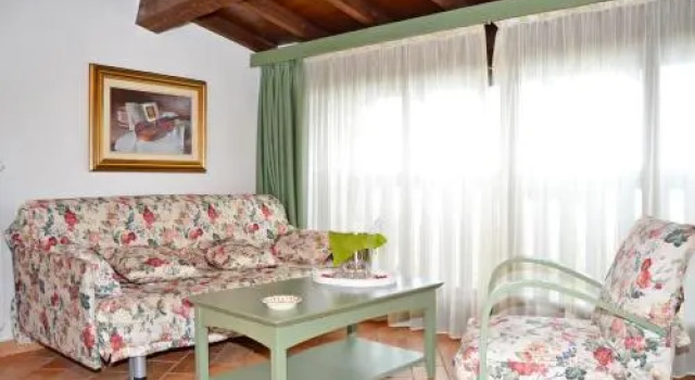 Holiday Apartment Rosa 07, Забронировать Апартаменты/квартира Гарньяно озеро Гарда