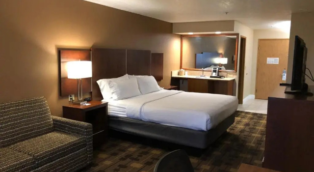 Люкс Holiday Inn Express Corning by IHG