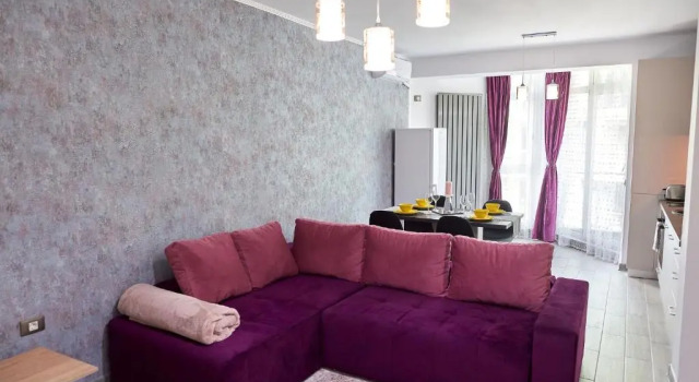 Bellevue Apartment 107 Spa n Pool ALEZZI Beach resort, Varaa Huoneisto Hotellit Mamaia-Sat pysäköinnillä, Pysäköinti