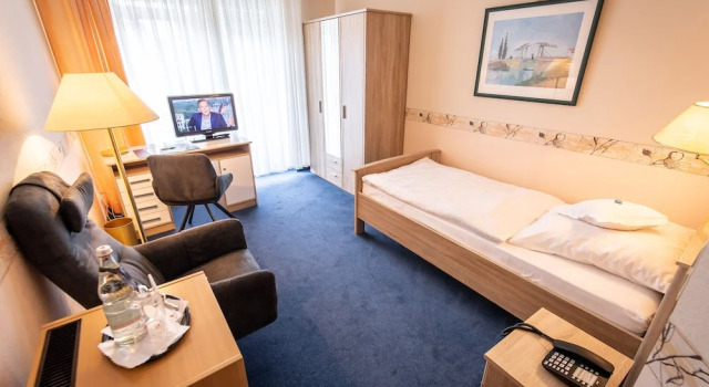 Одноместный номер Superior с балконом Hotel Krupp