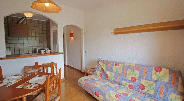 Studio in Empuriabrava Near Sandy Beach