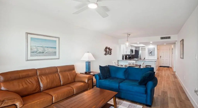 Land's End 7-402 Beach Front - Premier, Забронировать Апартаменты/квартира Треже-Айленд Сент-Пит-Бич, рядом с Splash Island Water Park