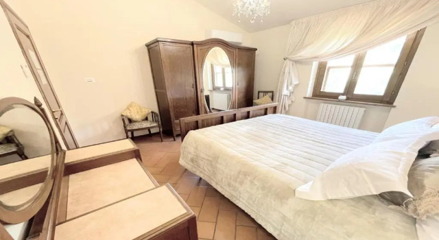 Spoleto Enchantedexc Pool, Gardens villaaircon 3, Varaa Hotelli Spoleto Umbria