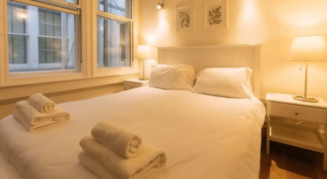 Gorgeous & Centrally Located 2BD Flat, Manchester!