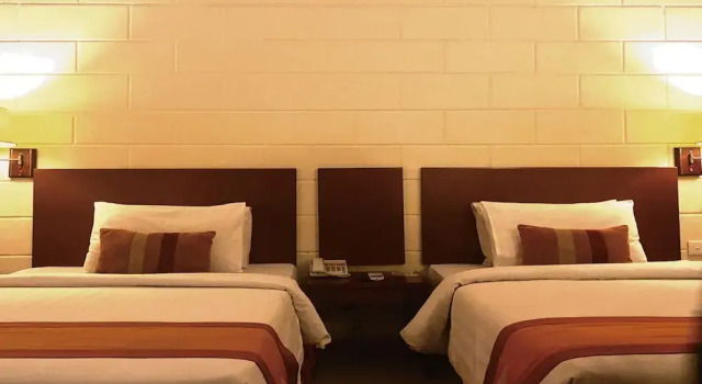 Двухместный номер Deluxe Hotel Mega Lestari