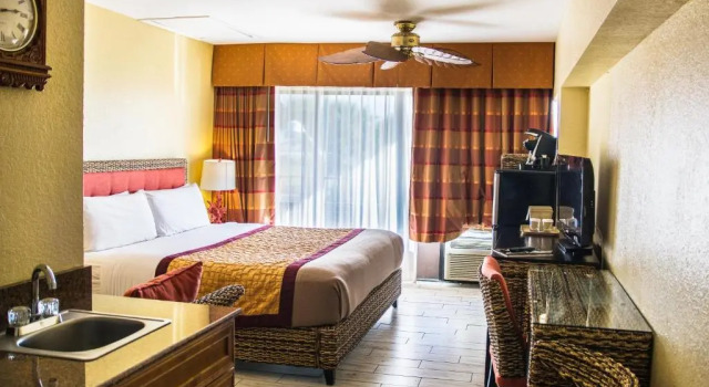 Номер Standard с видом на океан Royal Inn Beach Hutchinson Island