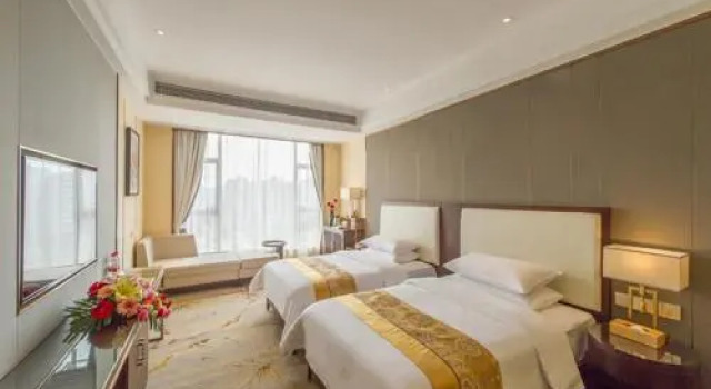 Vienna International Hotel Diecai Wanda High Speed ​​Rail Station, Забронировать Отель Децай Гуйлинь