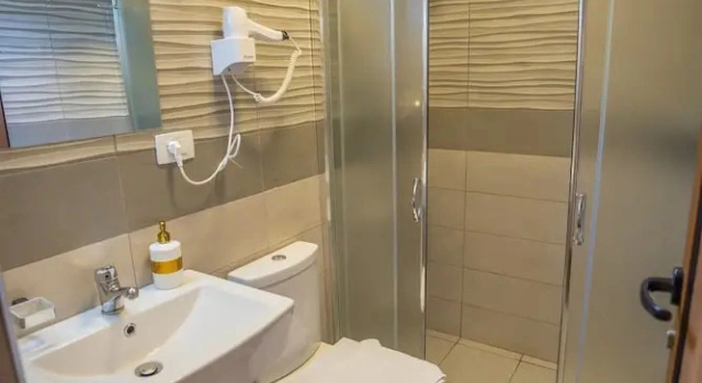 Standard cvadruplă cameră Hotel Legjenda