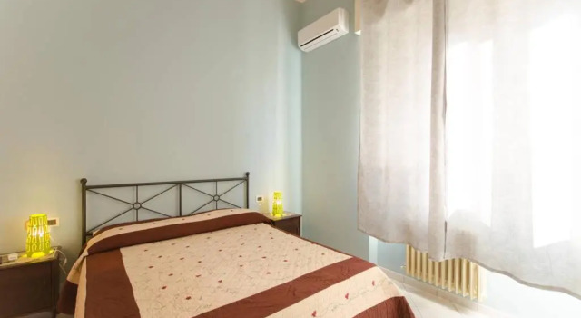 Casa Martina, Забронировать Отель Пескара Побережье Абруццо, рядом с Железнодорожный вокзал Пескара