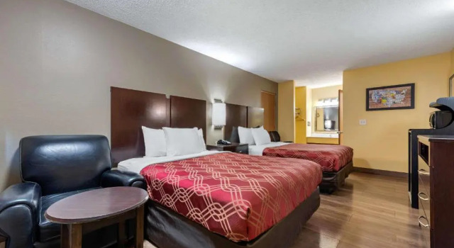 Люкс Econo Lodge Lexington Southeast