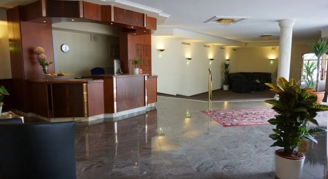 Hotel Lorösch, Забронировать Отель Бад-Орб Шпессарт, рядом с Пешеходный маршрут для хождения босиком