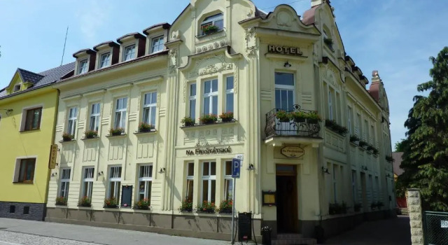 Hotel & Restaurant Na Fryštátské, Đặt Khách sạn Karvina Moravia-Silesia