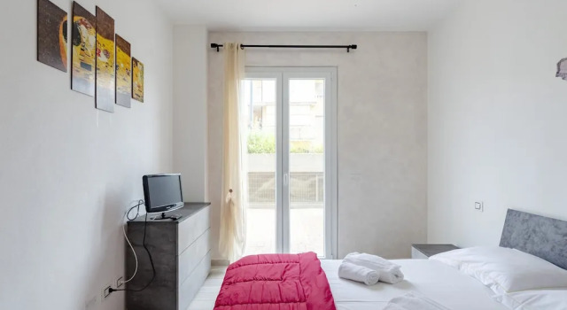 JOIVY Flat W/Terrace & Parking