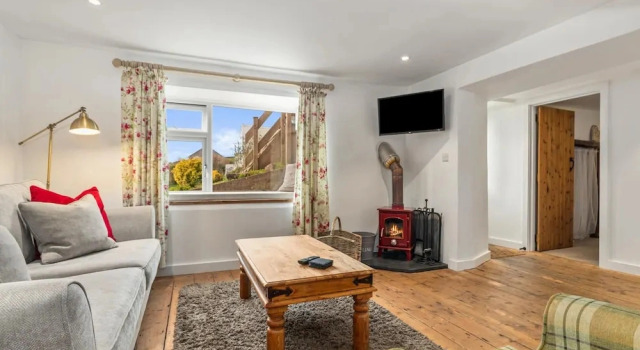 Коттедж The Cwtch Apartment - Sea Views Walk to Beach