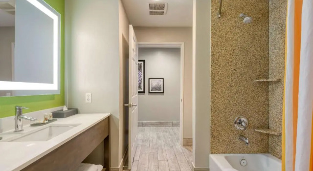 Двухместный номер Executive La Quinta by Wyndham Visalia/Sequoia Gateway