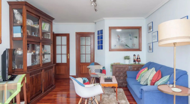 Apartment Rico Castro-Urdiales, Rezerwuj Apartament Hotele w Kantabria z parkingiem, Parking
