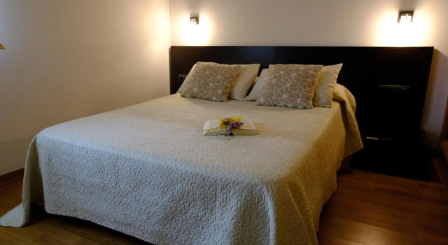 Allotjament turistic Casa Serral-Ocampo, Забронировать Отель Дельтебре El Baix Ebre, рядом с Riu a L'ebre