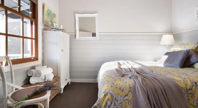 Petite Maison, Book Hotel Daylesford 
