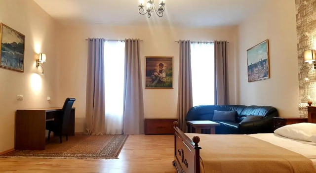 Люкс Royal Euro Aparthotel U Jana