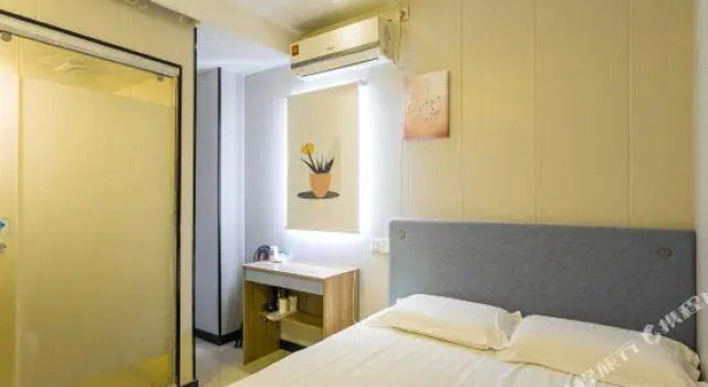 Yibai Liangpin Hotel (Shaoxing Keqiao Wanda Plaza), Book Hotel Shaoxing 