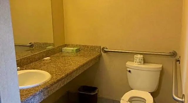 Номер Standard Good Living Inn