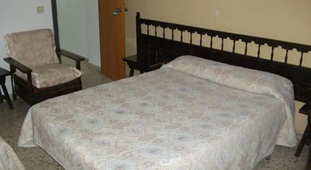 Hostal Reyes
