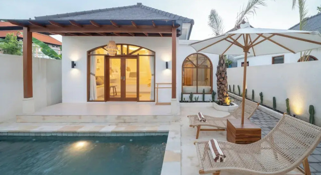 Вилла Luxury Dianatara Villa by Dhananjaya Hospitality