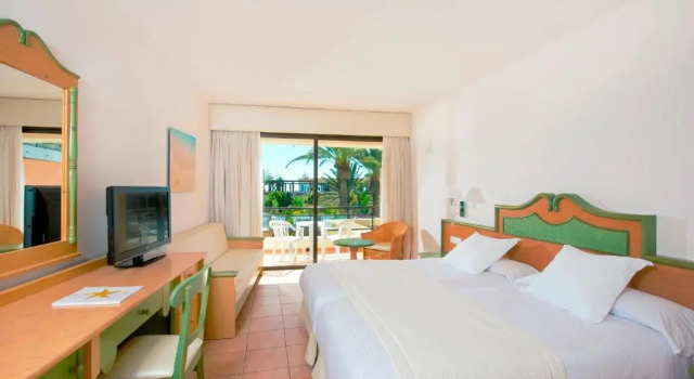Двухместный номер Iberostar Waves Playa Gaviotas All Inclusive