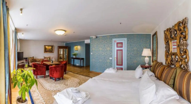 Одноместный люкс CRU Hotel