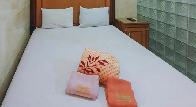 Standart çift kişilik oda Homestay Gayatri Sawojajar RedPartner