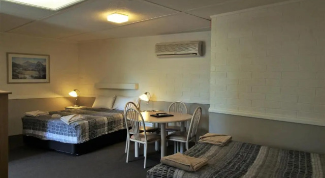 Семейный номер Standard Cobram Colonial Motor Inn