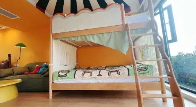 Люкс Mr. Gao and Miss Feng's Original B&B
